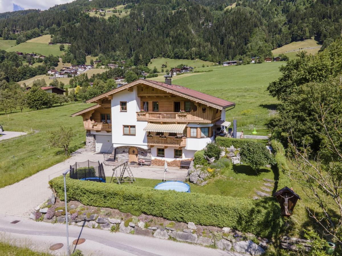 Beautiful Apartment In Ramsau With Balcony Ramsau im Zillertal Exteriör bild